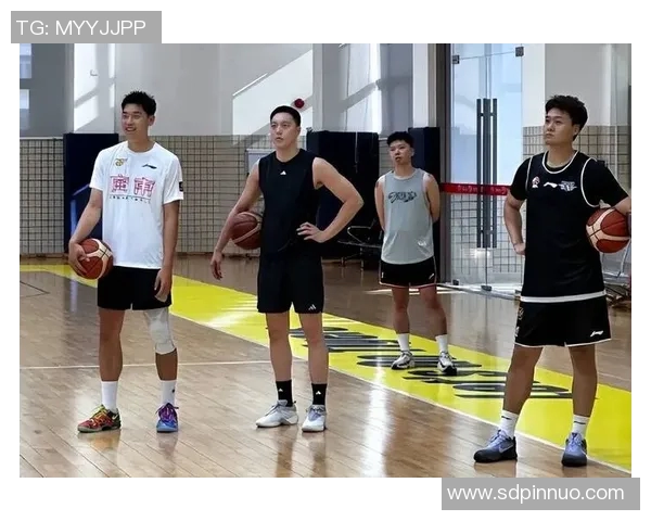 杜锋往广东夹塞关系户，上海南京酝酿2换1交易，龙狮外援全部离队