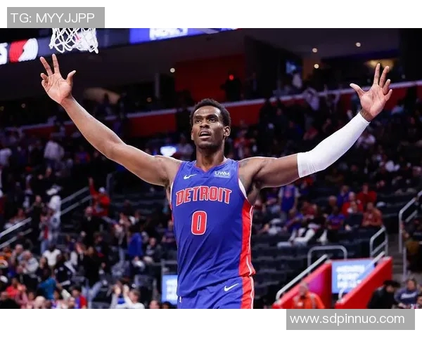 [2026年01月17日]活塞官方晒杜伦斯图尔特合影 配文盛赞我们的斗牛犬