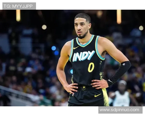 哈利伯顿：身体状态良好无复出压力，一切都在按计划稳步推进